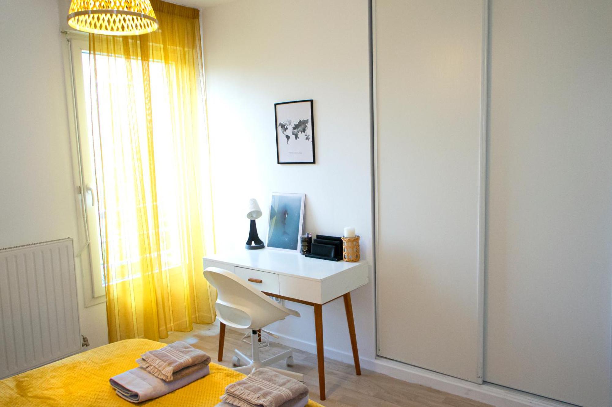 Superbe Appartement ,Proche De Paris, Dans Residence Privee , Ideal Familles, Parking Et Wifi Gratuits! ! ! Витри-сюр-Сен Экстерьер фото