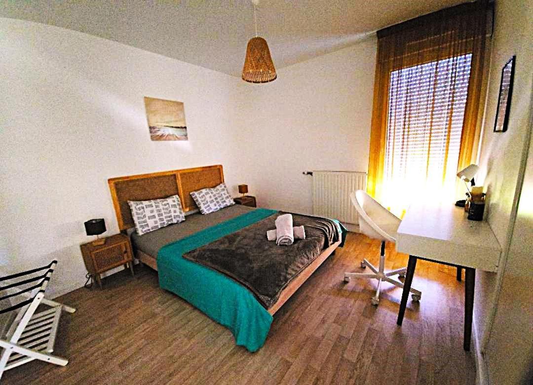 Superbe Appartement ,Proche De Paris, Dans Residence Privee , Ideal Familles, Parking Et Wifi Gratuits! ! ! Витри-сюр-Сен Экстерьер фото
